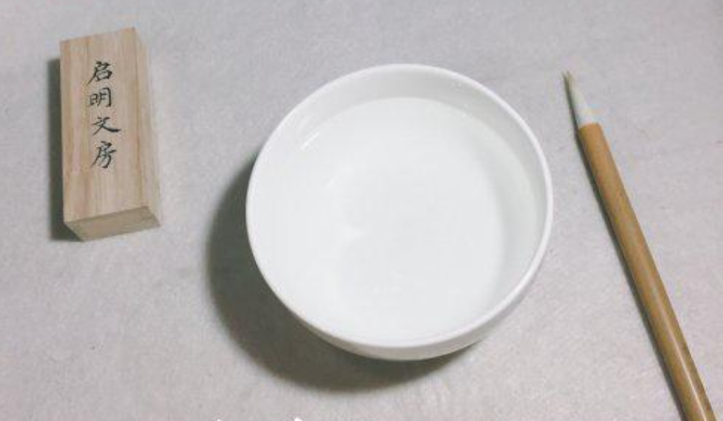 Break in a New Chinese Calligraphy Brush