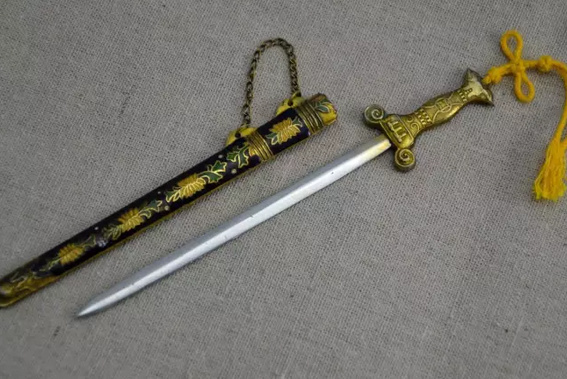 Ancient Chinese Scholar Desk Items-Paper Cutter