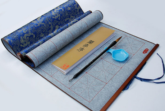 Better water writing cloths use Oxford cloth, which tends to be more reliable.